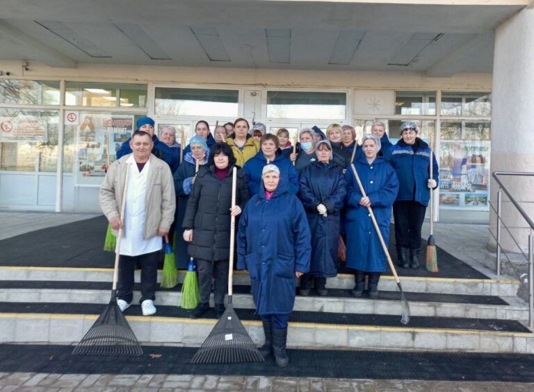 Чистота вокруг и порядок на рабочем месте!