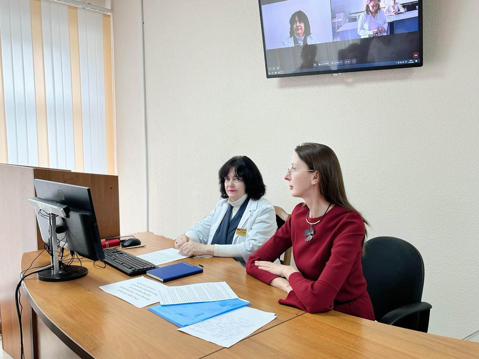 Онлайн-видеоконференция с врачами акушерами-гинекологами Государственного бюджетного учреждения здравоохранения «Приморский краевой перинатальный центр»